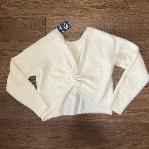 Fuzzy hollister reversible top